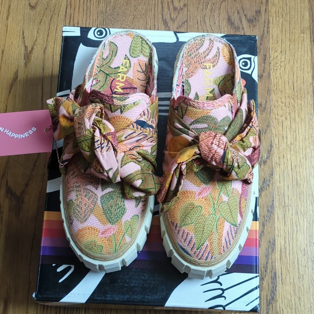 NIB FARM Rio Bow Mule Platform Sneaker Summer Dream Canvas Print Womens Size 6.5
